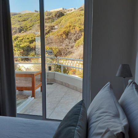 2Whitewaters Bloubergstrand Homestay Bagian luar foto